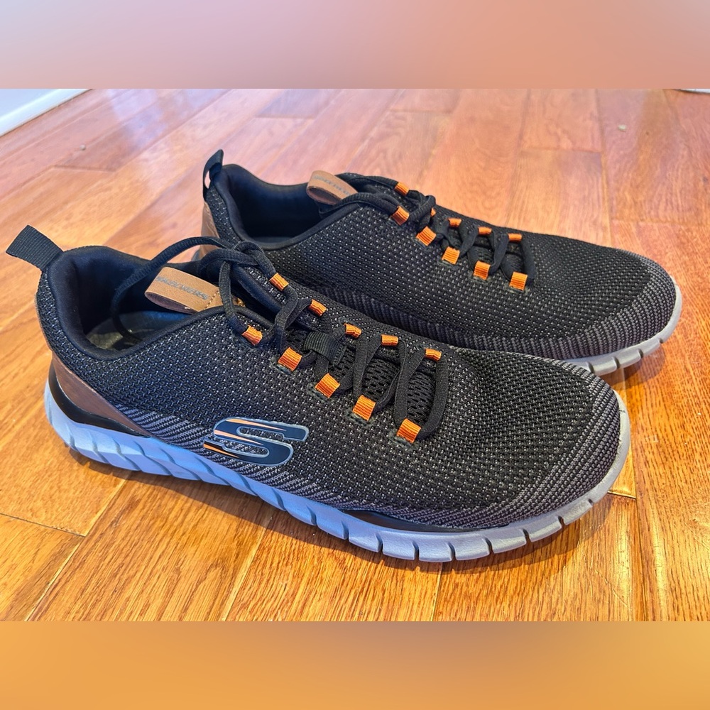 Skechers Men's Black and Orange Athletic Sneakers